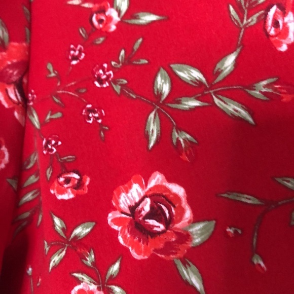 Dynamite Blouse - Picture 3 of 9